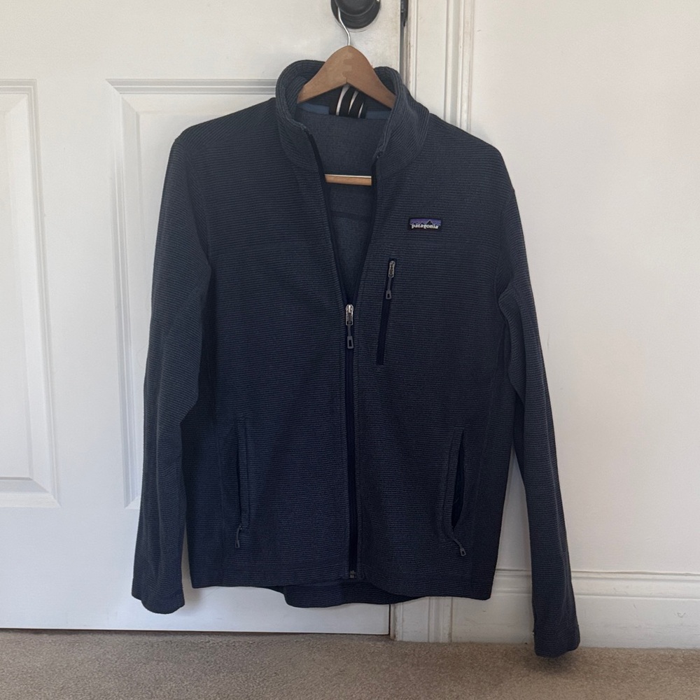 Patagonia Men's Dark Blue Lightweight Sweater Fleece Jacket
